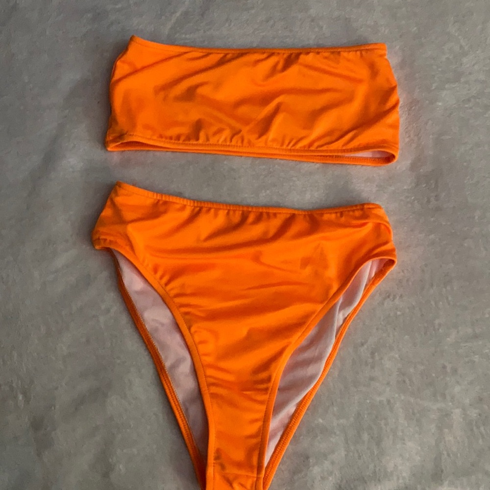 Bandeau Bikini